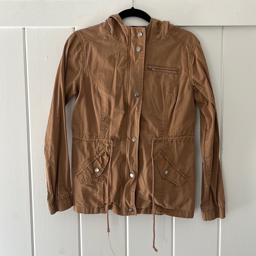 Women’s medium lightweight jacket